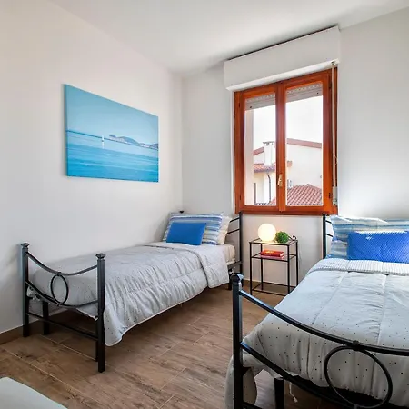 Pufferfish With Private Terrace