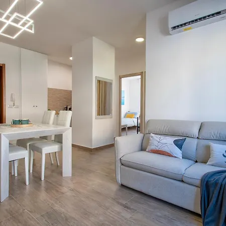Pufferfish With Private Terrace Alghero