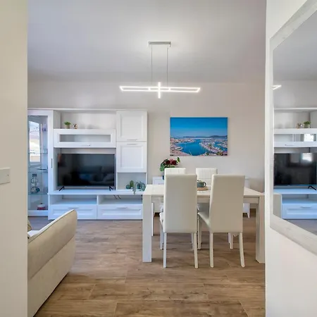 Pufferfish With Private Terrace